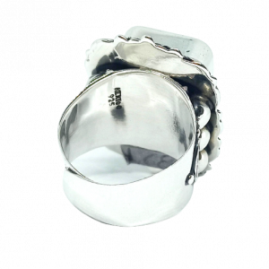 anillo de plata cuadrado con cristal swarovski2