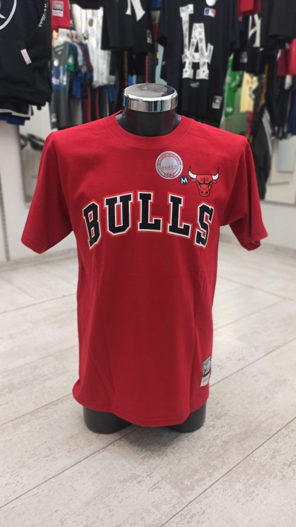 Playera Chicago Bulls Outline Letters